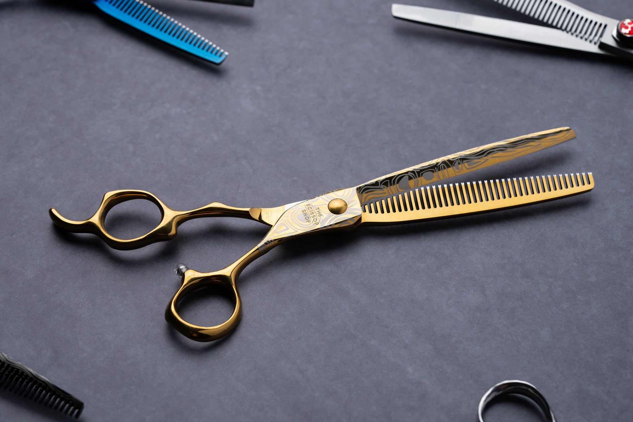 Right Handed Scissors – The Scissor Store