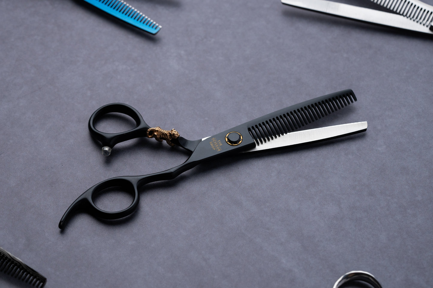 Left Handed Kura Tora Series 6" Japanese Steel Hairdressing Scissors