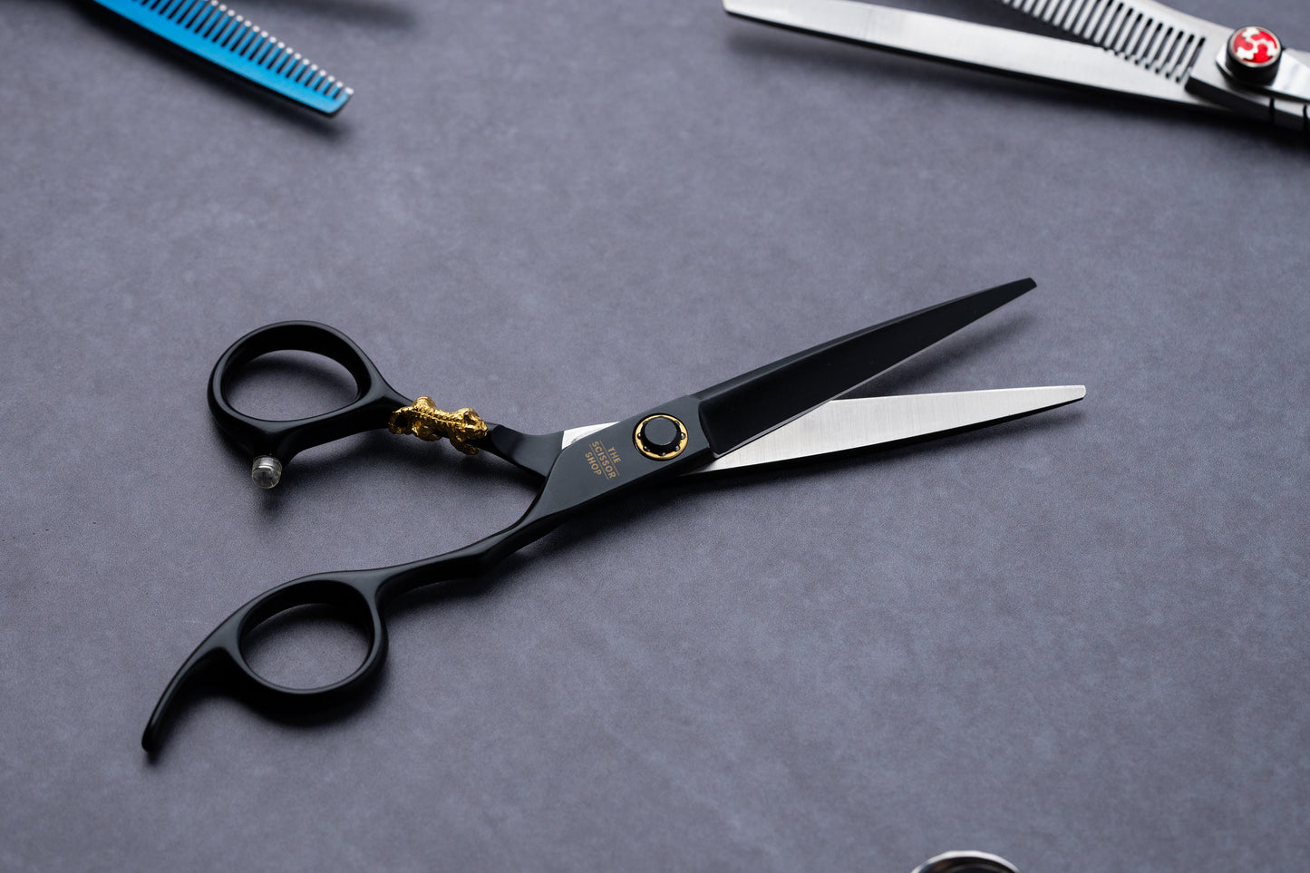 Left Handed Kura Tora Series 6" Japanese Steel Hairdressing Scissors